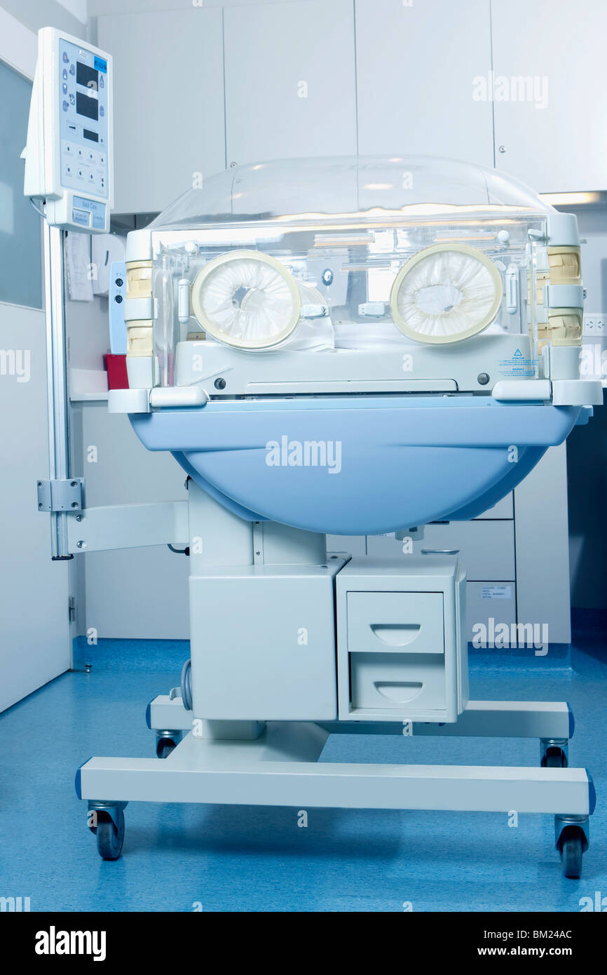 Inkubator in einem Krankenhaus Stockfoto