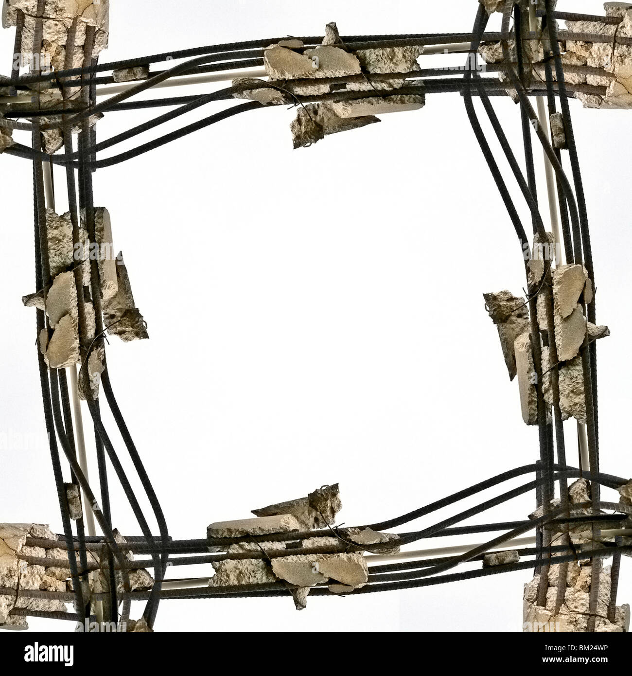 Industrielle Frame-Darstellung. Rostige Stabstahl und Betonbruch. Stockfoto