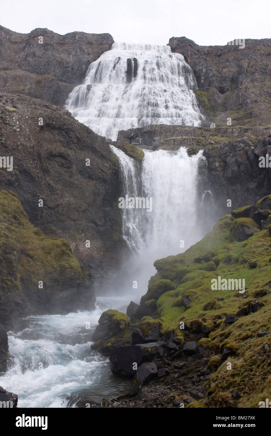 Riesige Dynjandi Wasserfälle, Westfjorde, Island, Polarregionen Stockfoto