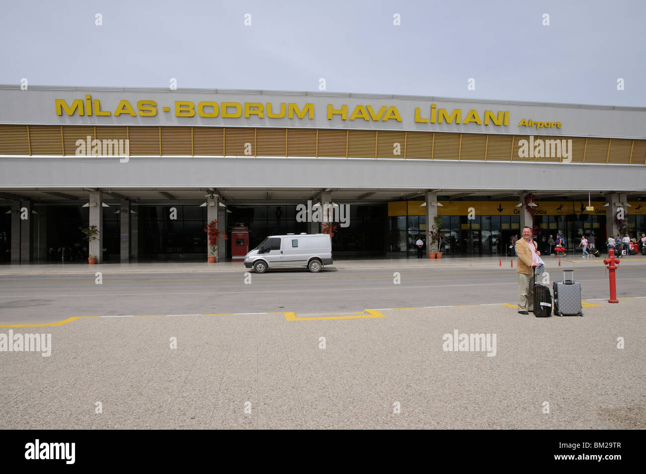 Hava Limani Flughafen Milas Bodrum Gebäudehülle in der Ägäis Küstenregion der Türkei Stockfoto