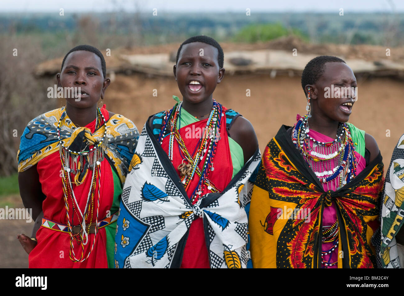 Masai Frauen singen, Masai Mara, Kenia, Ostafrika Stockfoto