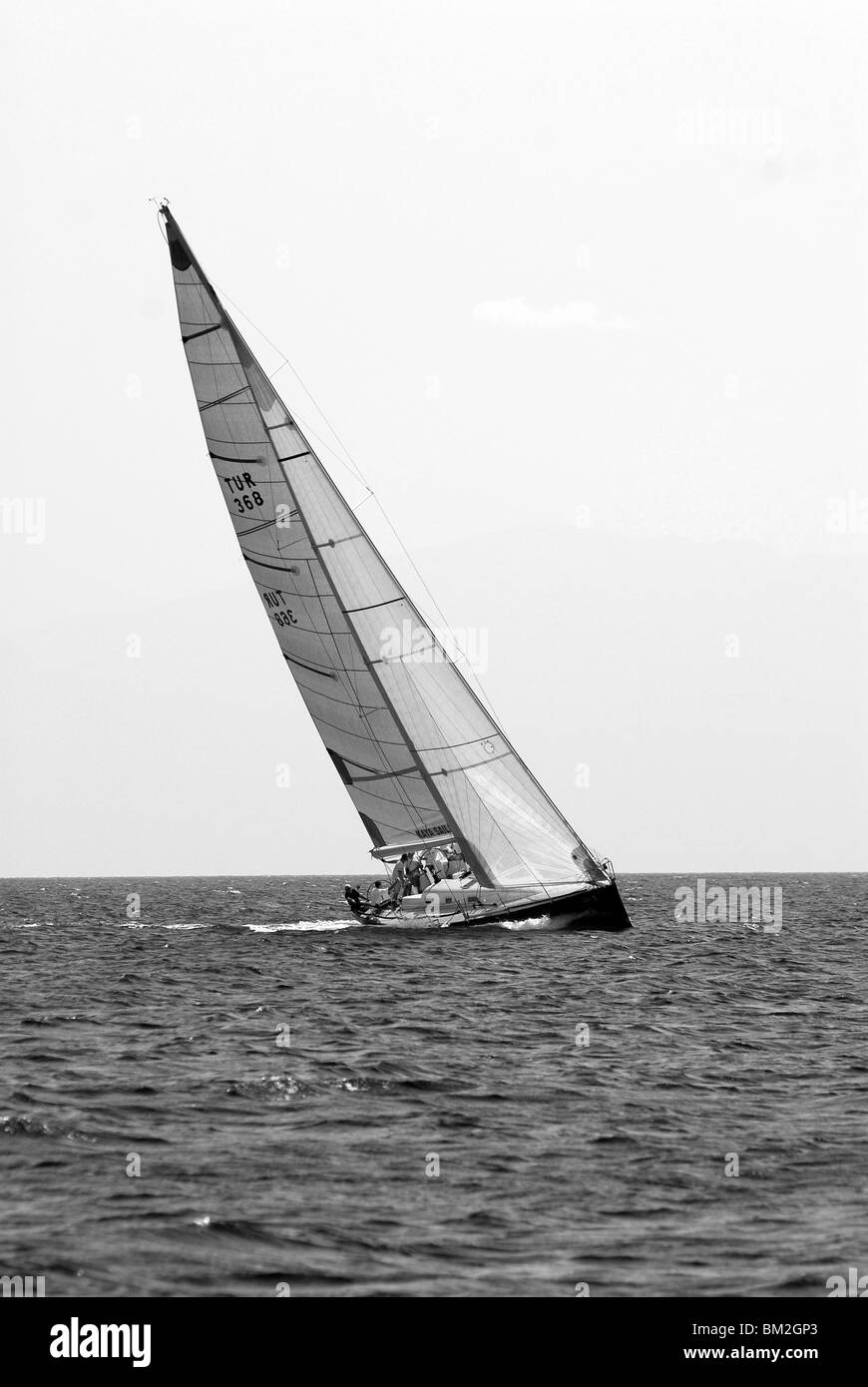 Segelboote am Mittelmeer racing Stockfoto