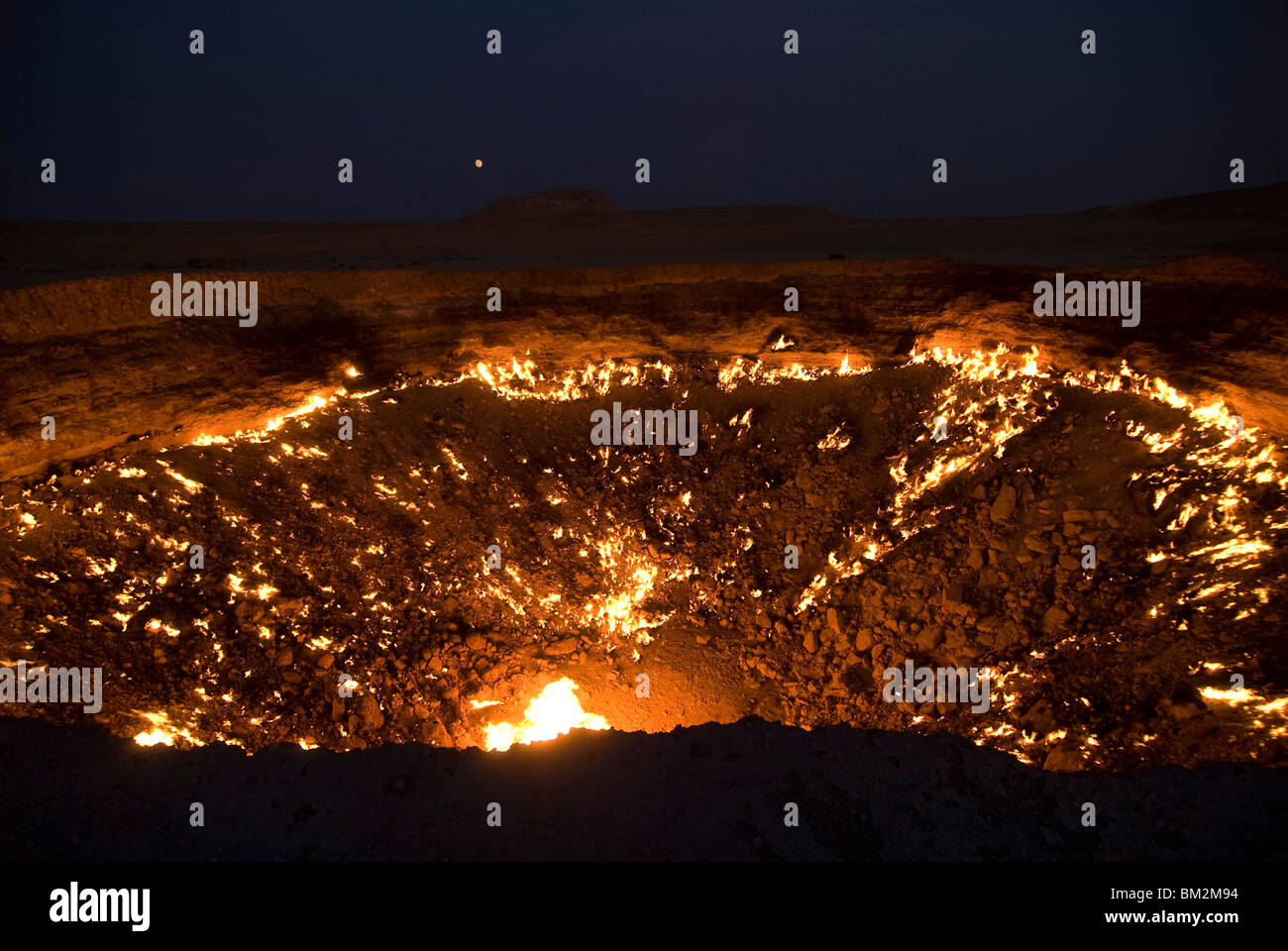 Die Darvaza Gas Krater in der Wüste von Karakol, Turkmenistan Stockfoto