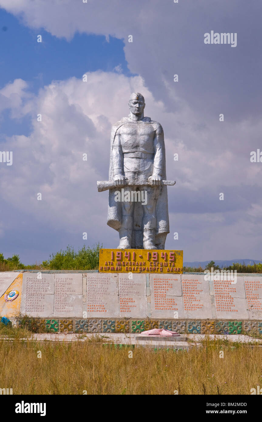 World War II Memorial, Torugart, Kirgisistan Stockfoto