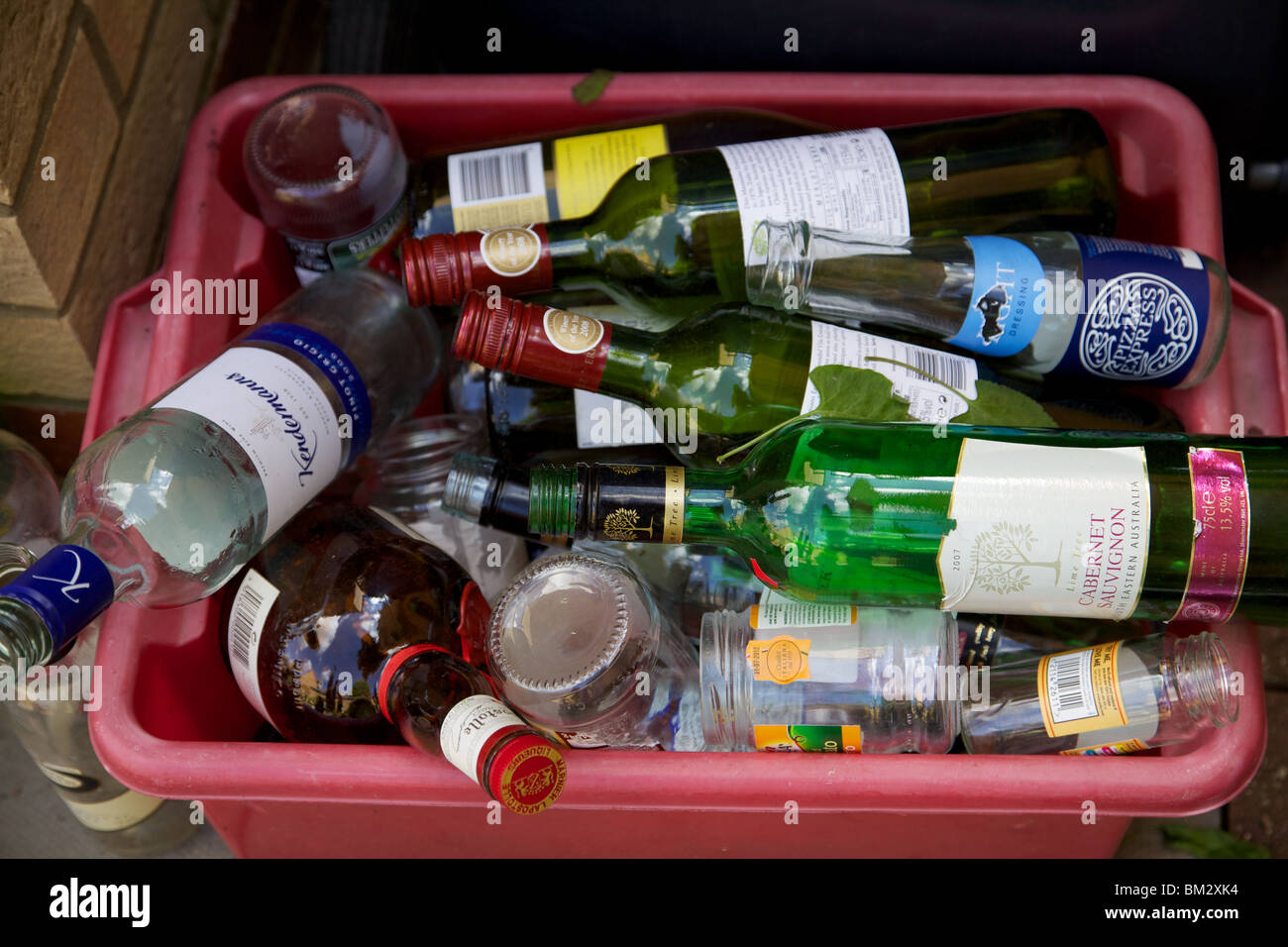 Flaschen für eine Flasche bank Stockfoto