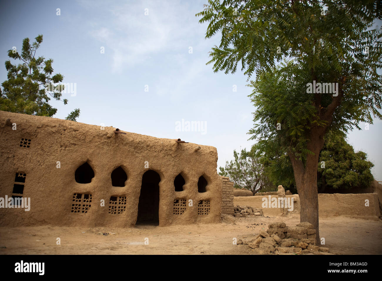 Malische Volksarchitektur in der Töpferei Kalabougou, in der Nähe von Segou. Stockfoto