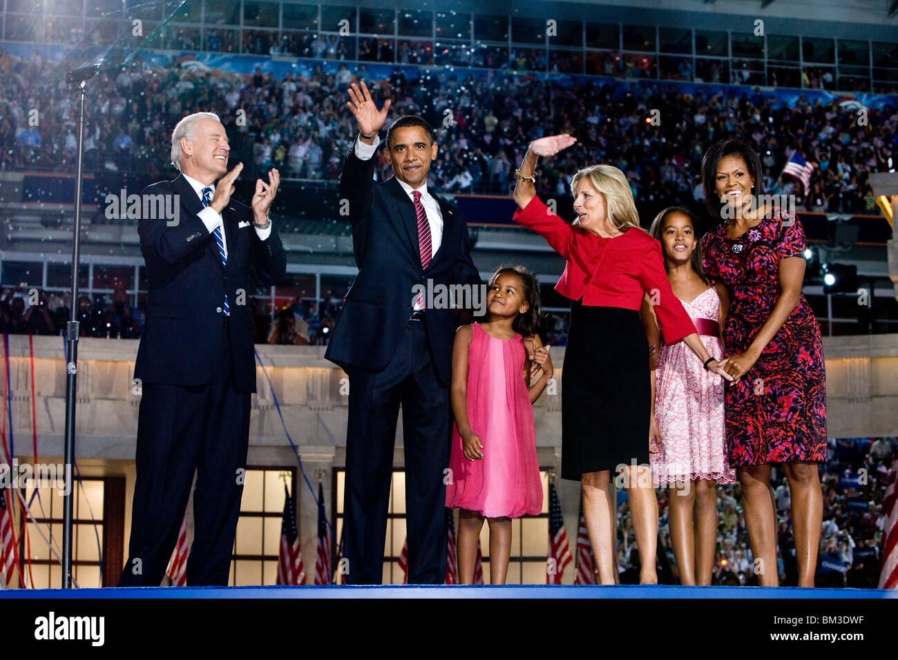 Barack Obama mit Joe Biden und Familie Stockfoto