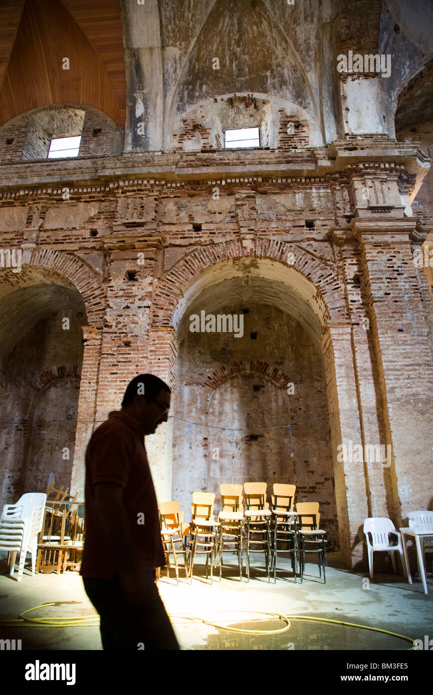 Innenausbau von El Monumento unvollendete Kirche, Stadt Castaño del Robledo, Provinz Huelva, Andalusien, Spanien Stockfoto