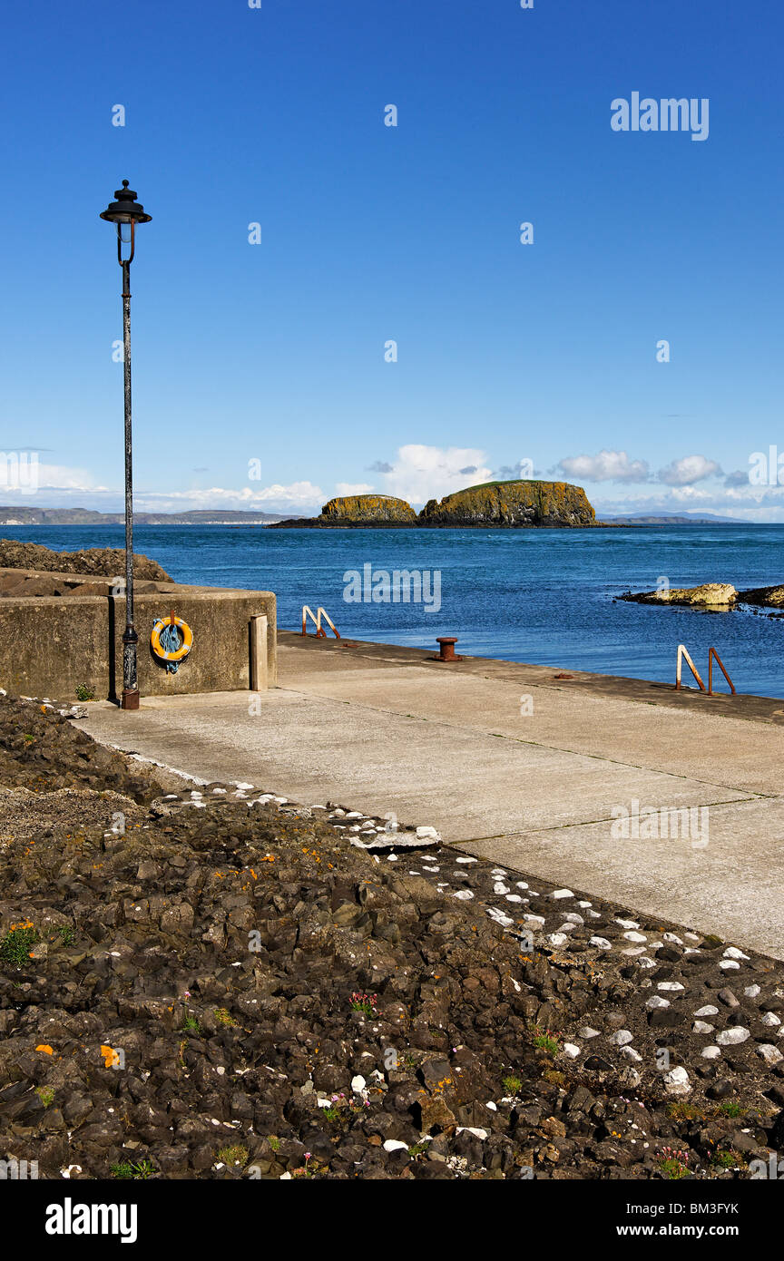 Ballintoy Harbour an der Küste North Antrim in Nordirland Stockfoto