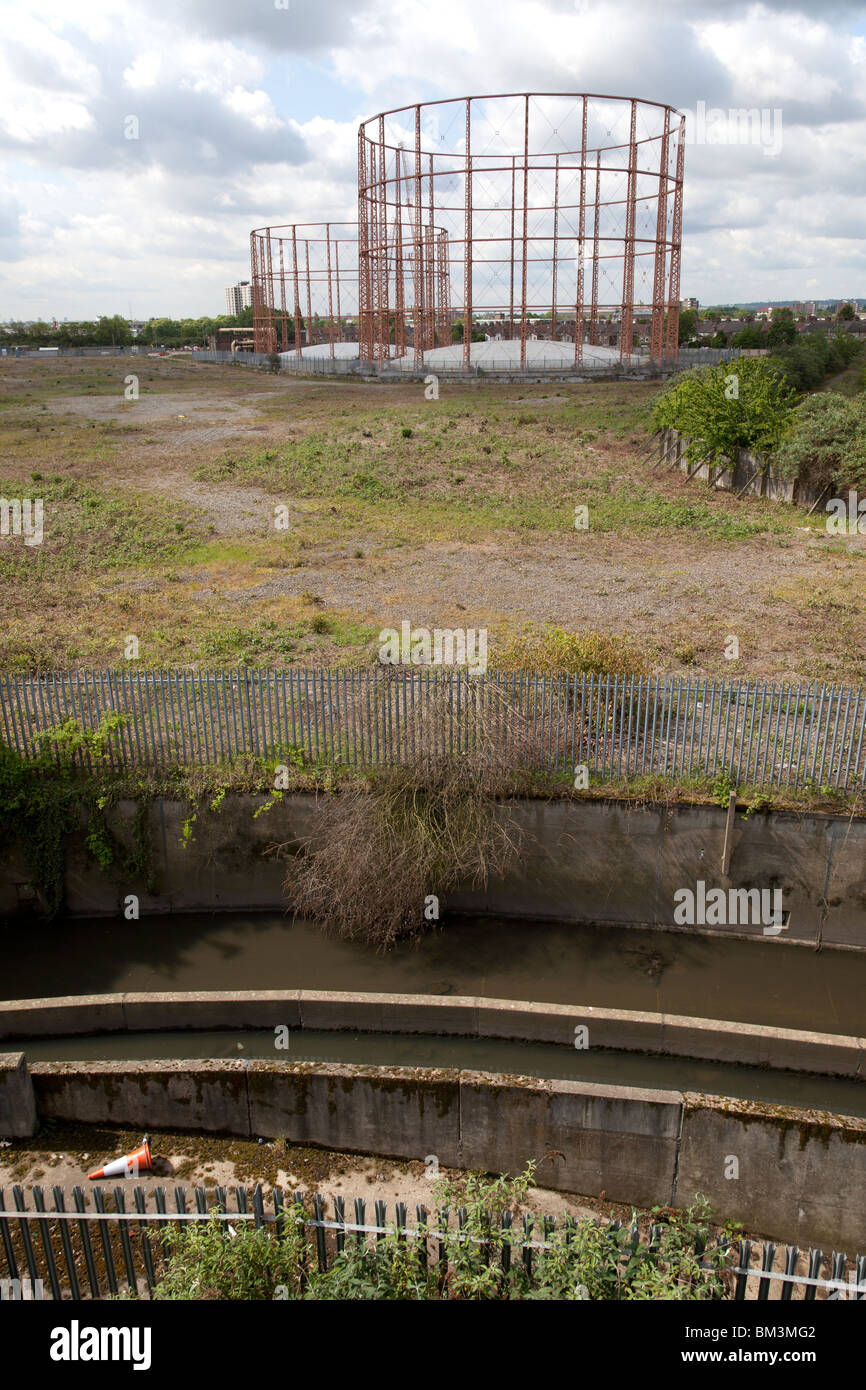 Gasometer london -Fotos und -Bildmaterial in hoher Auflösung – Alamy