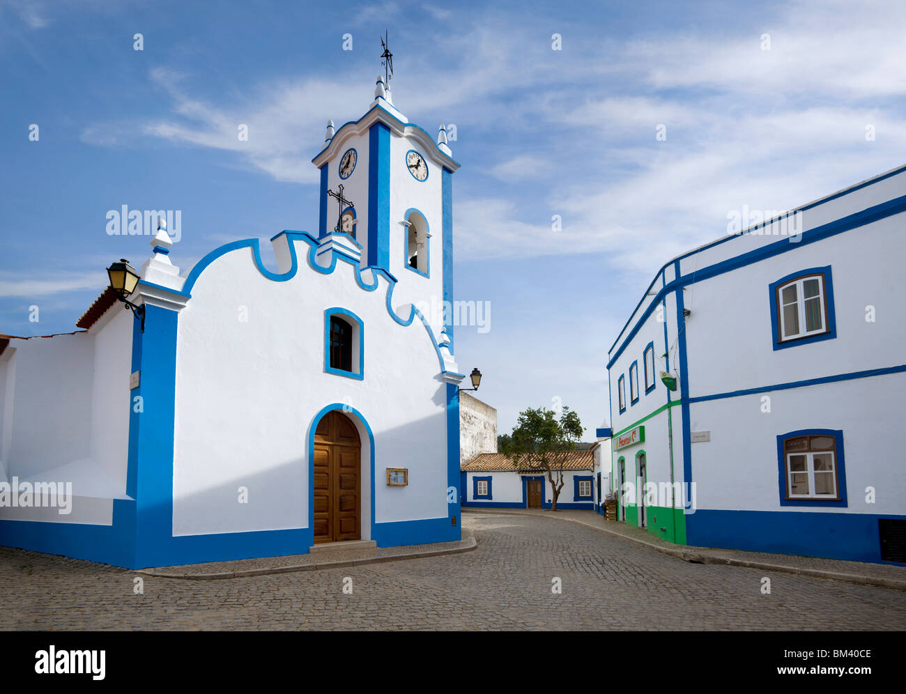 Portugal, das Alentejo (in der Nähe von Monchique In der Algarve) Santa Clara-a-Velha Dorfkirche Stockfoto