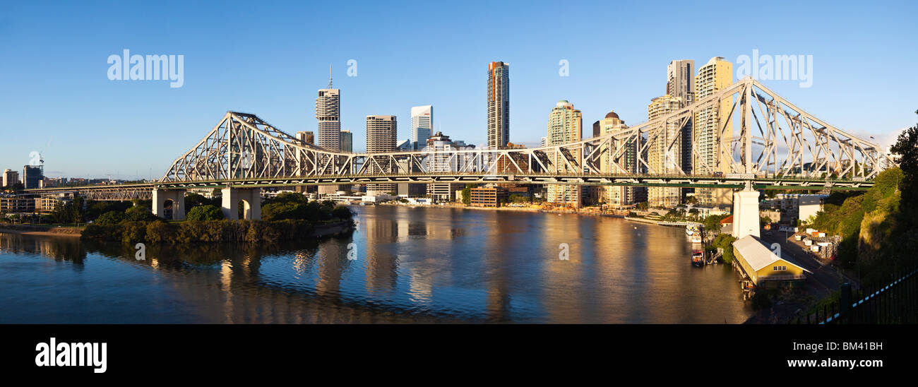 Story-Brücke und die Stadt Skyline auf dem Brisbane River. Brisbane, Queensland, Australien Stockfoto