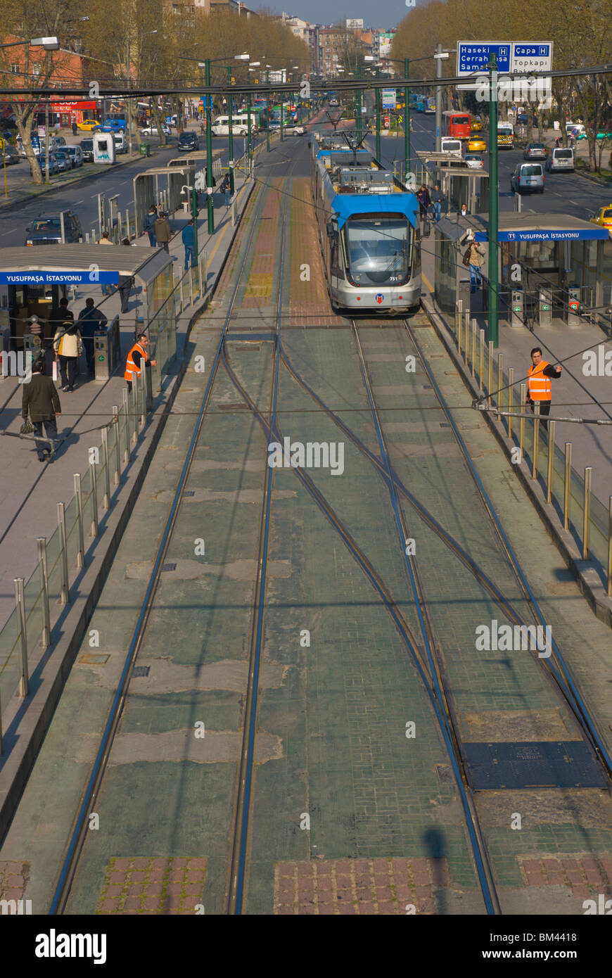 Aksaray Straßenbahnhaltestelle Mitteleuropa Istanbul Türkei Stockfoto