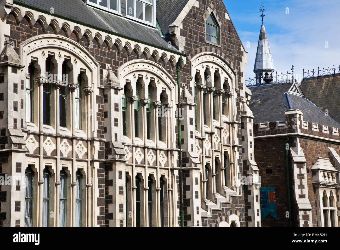 Gotische Architektur des Arts Centre, früher die Canterbury College. Christchurch, Canterbury, Südinsel, Neuseeland Stockfoto