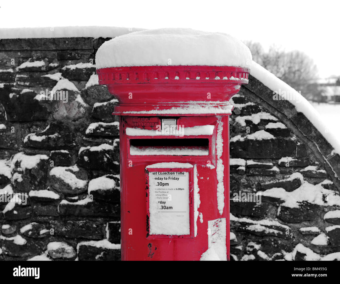 Briefkasten, in der Nähe von Roggen, (Schuss auf eine Hasselblad H3DII-50, Herstellung von 140 MB + TIFF-Datei, falls erforderlich) Stockfoto