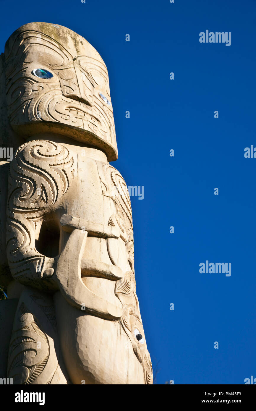 Maori Carving in Victoria Square. Christchurch, Canterbury, Südinsel, Neuseeland Stockfoto