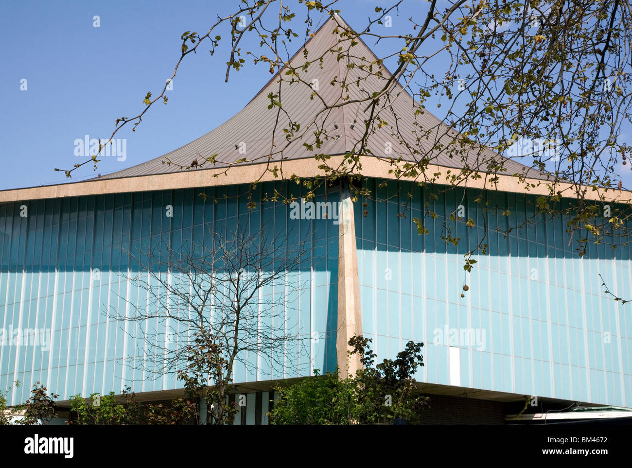 Ehemalige Gebäude der Commonwealth Institute in Kensington erwartet Sanierung Stockfoto