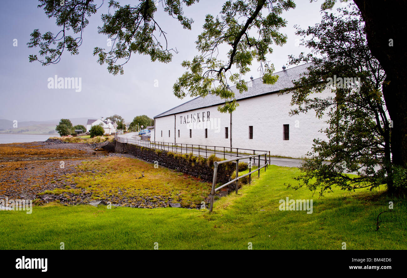 Talisker-Whisky-Brennerei auf der Isle Of Skye in den Inneren Hebriden, Schottland Stockfoto