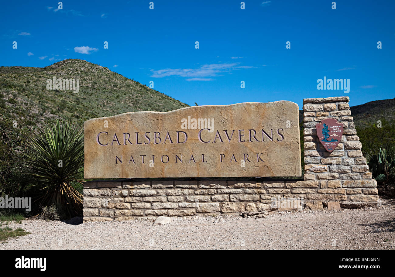 Ortseingangsschild für Carlsbad Caverns National Park-New-Mexico-USA Stockfoto