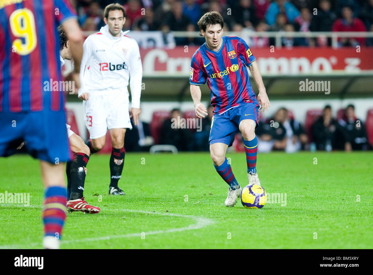 Messi mit dem Ball. Stockfoto