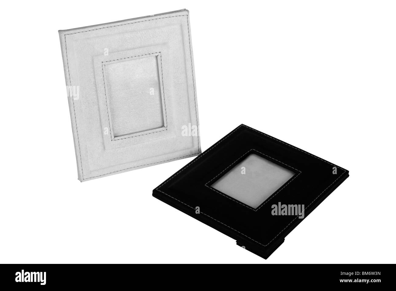 Nahaufnahme von zwei leere Bilderrahmen Stockfoto