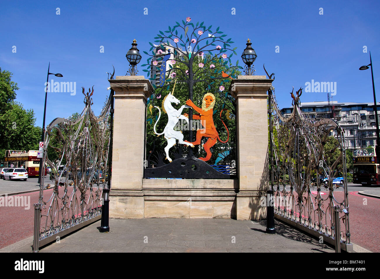 Queen Elizabeth Gate, Hyde Park, City of Westminster, London, England, Vereinigtes Königreich Stockfoto
