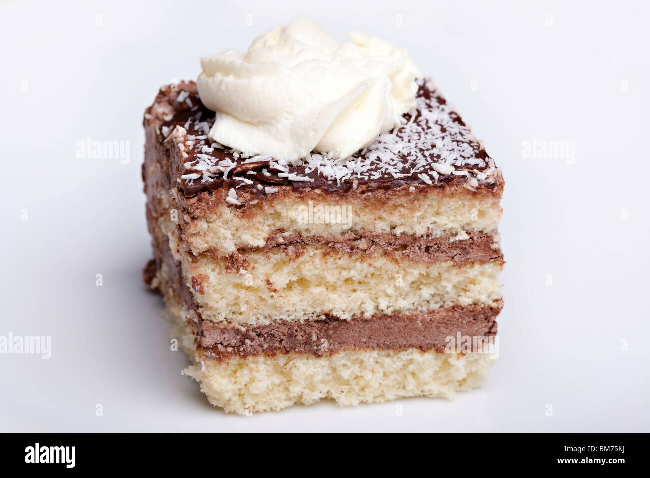 Leckeren Kuchen mit Schlagsahne Stockfoto