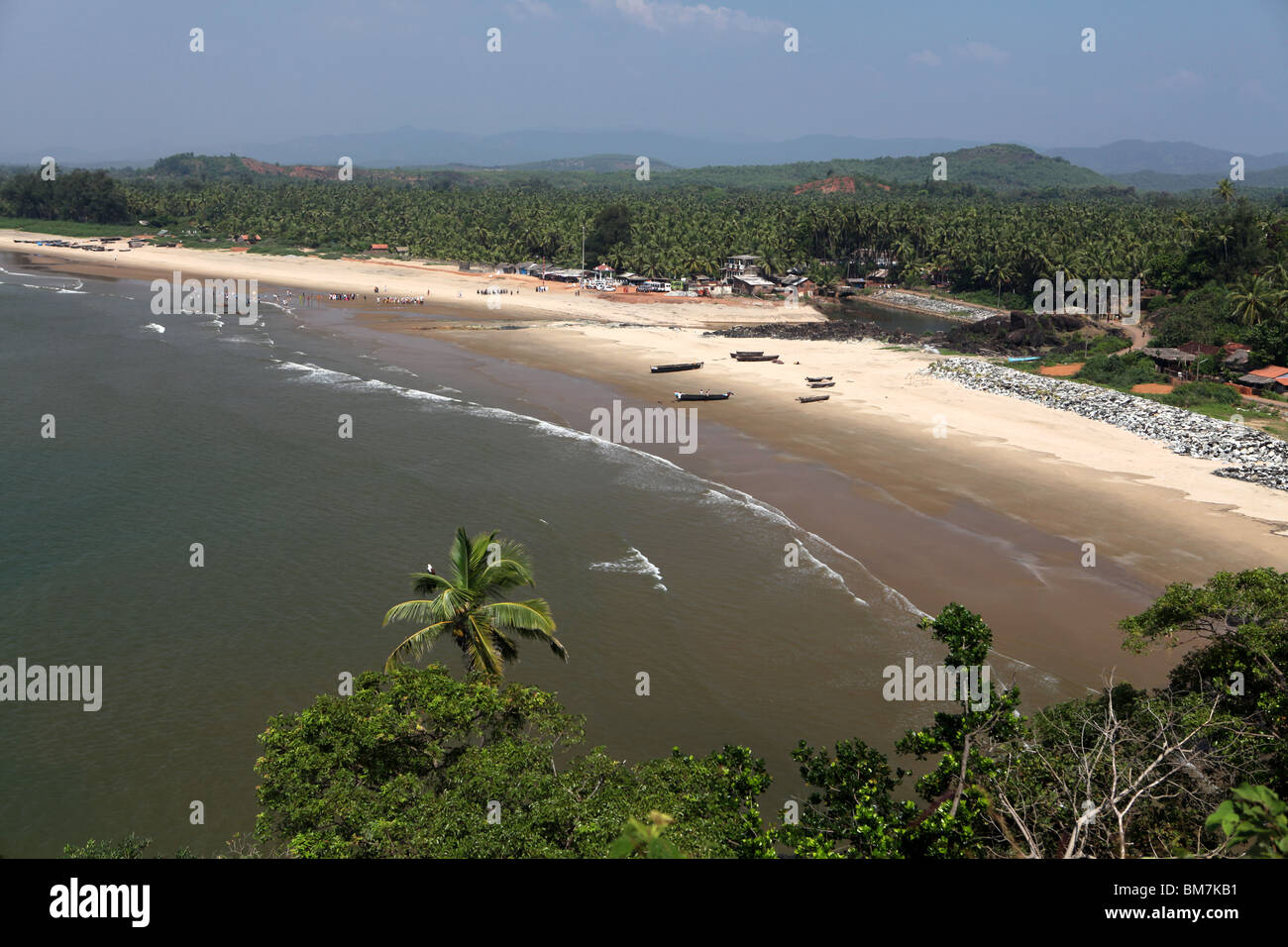 Kudle Strand, beliebt bei Rucksacktouristen, südlich von Gokarna Stadt, Karnataka in Indien Stockfoto