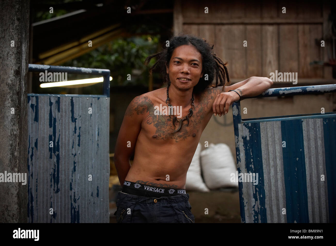 Junge Balinese Mann Stockfoto