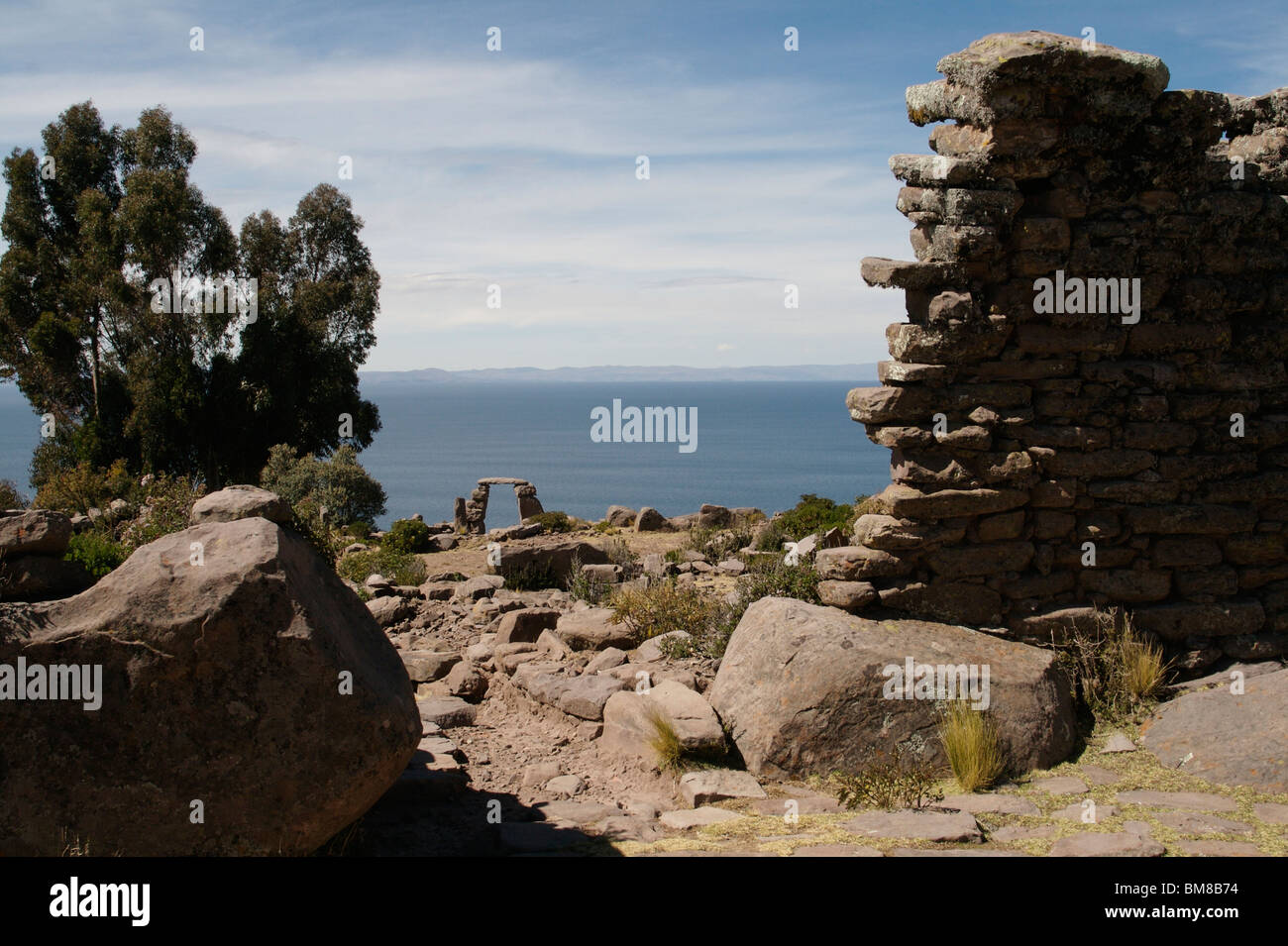 Ruinen auf der Insel Taquile, Titicaca-See, Puno, Peru Stockfoto