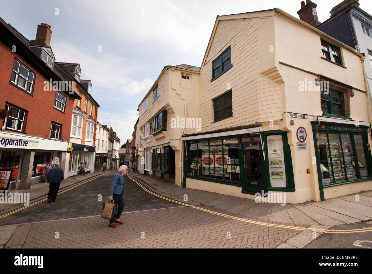 Großbritannien, Cornwall, Launceston, High Street, die Stadt des ältesten Durviving Wohnungen Stockfoto