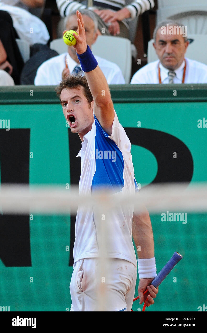 Andy Murray (GBR) im Wettbewerb bei den French Open 2010 Stockfoto
