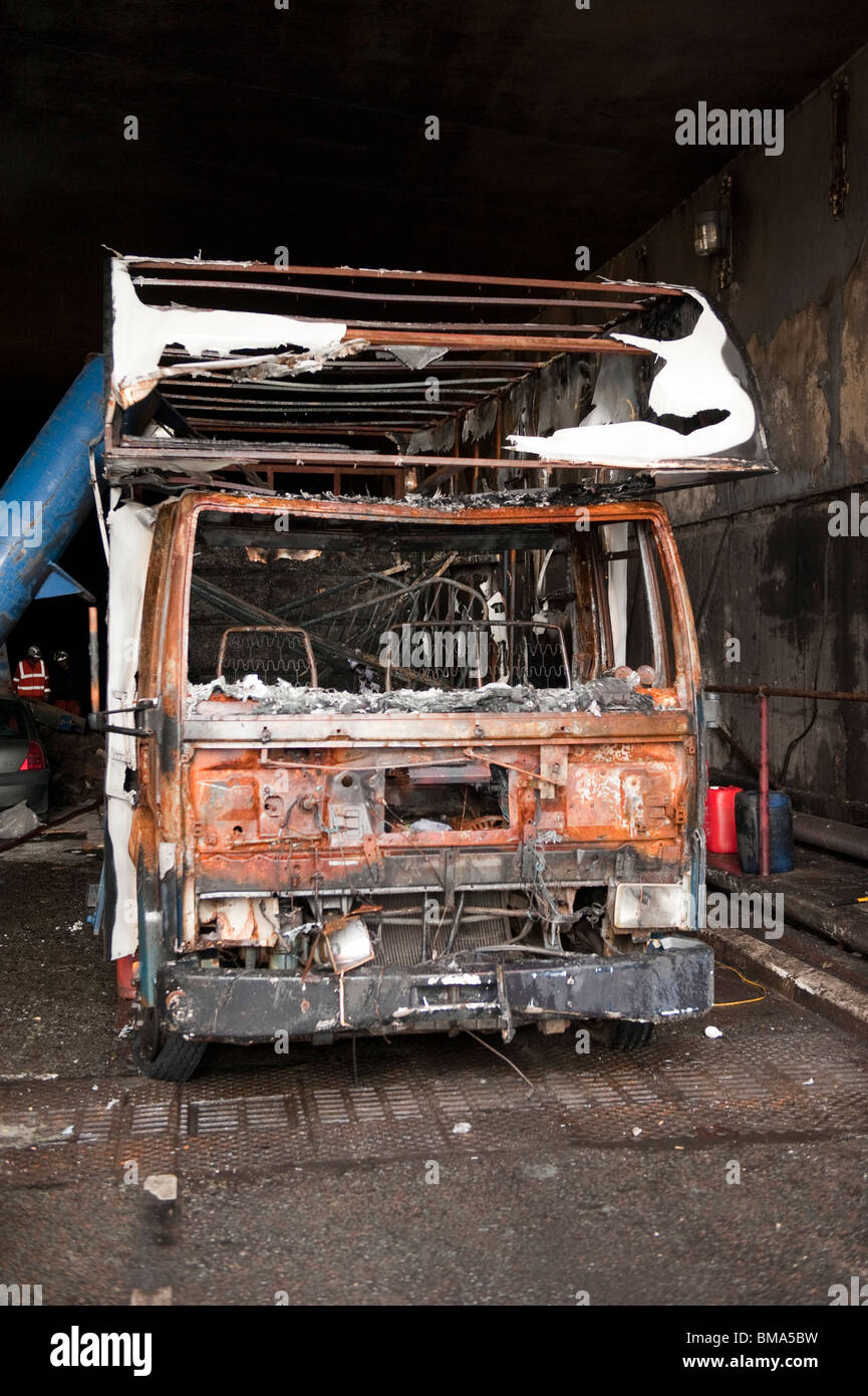 Pferd-Box Brandstiftung Feuer ausgebrannt Stockfoto