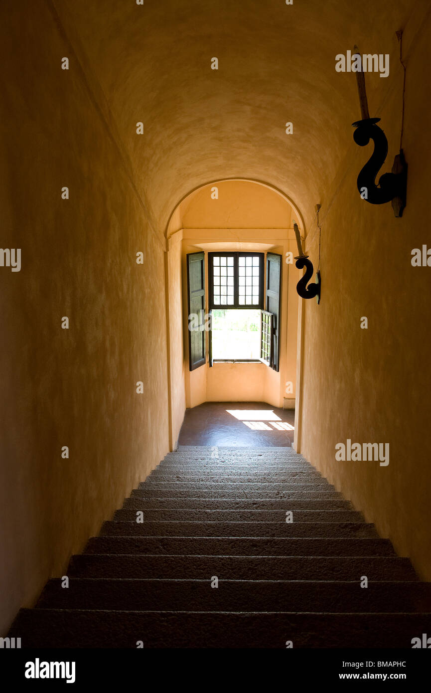 Rocca Borromeo Festung innen, Angera, Lago Maggiore, Italien Stockfoto