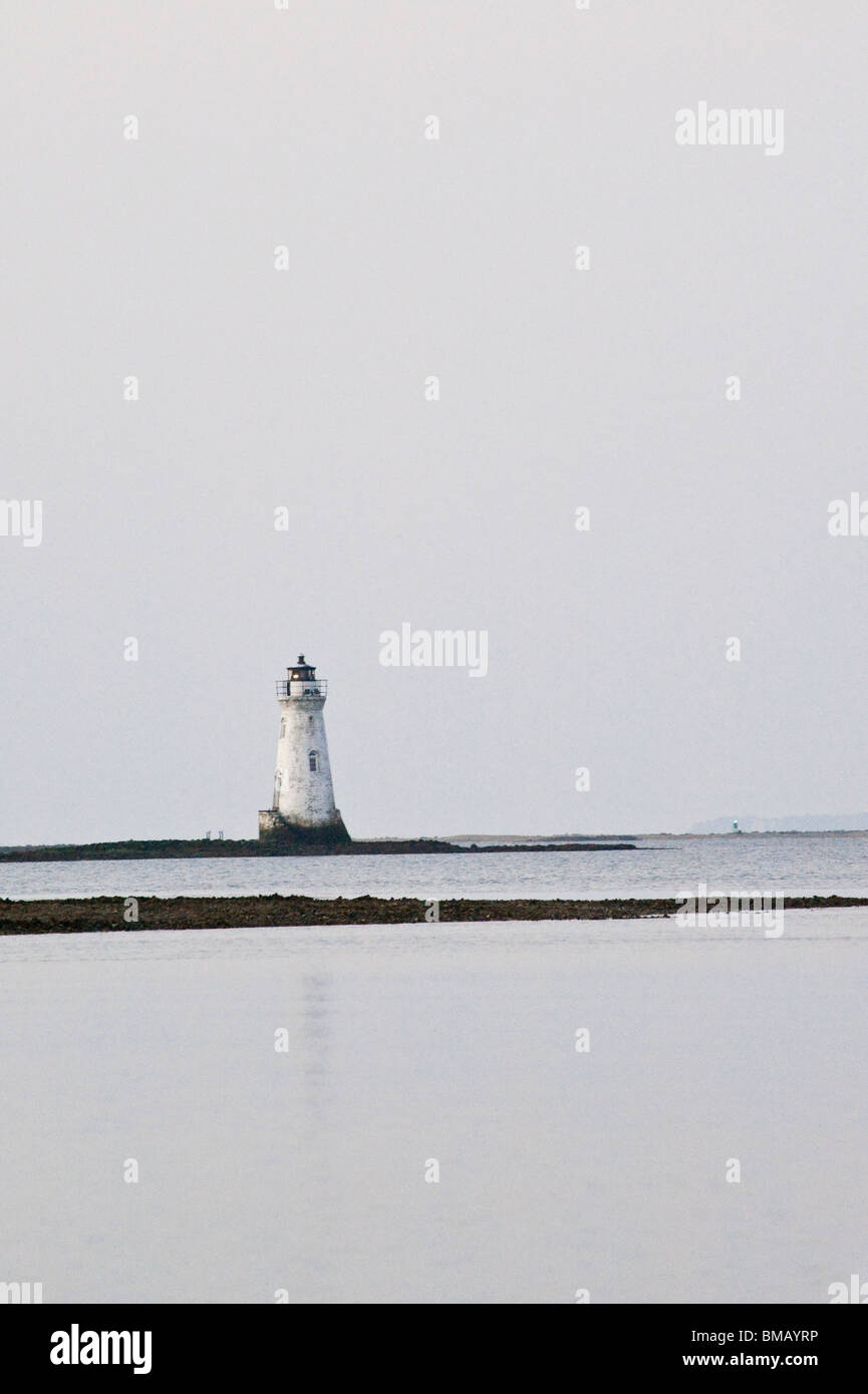 Cockspur Island Lighthouse in der Abenddämmerung. Stockfoto