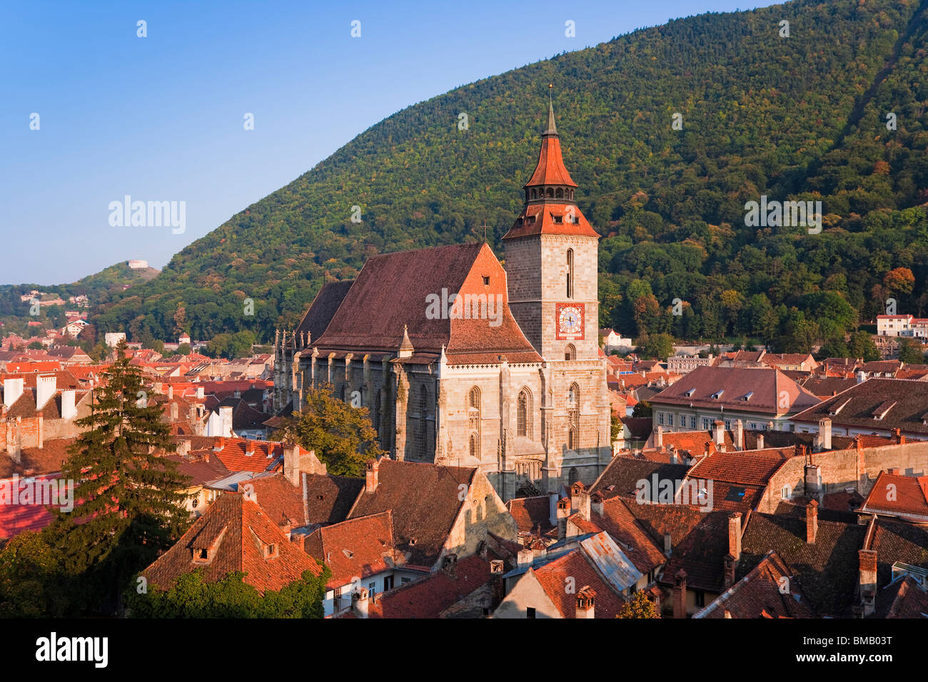 Rumänien, Transsilvanien, Brasov, Piata Sfatului, Brasov, die schwarze Kirche (schwarze Neagra) Stockfoto Rumänien, Transsilvanien, Brasov, Piata Sfatului, Brasov, die schwarze Kirche (schwarze Neagra) Stockfoto