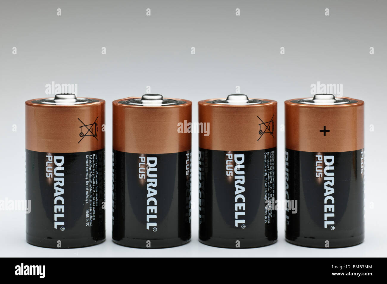 Vier Plus LR20 Duracel mn1300 1,5V alkaline-Batterien Stockfoto