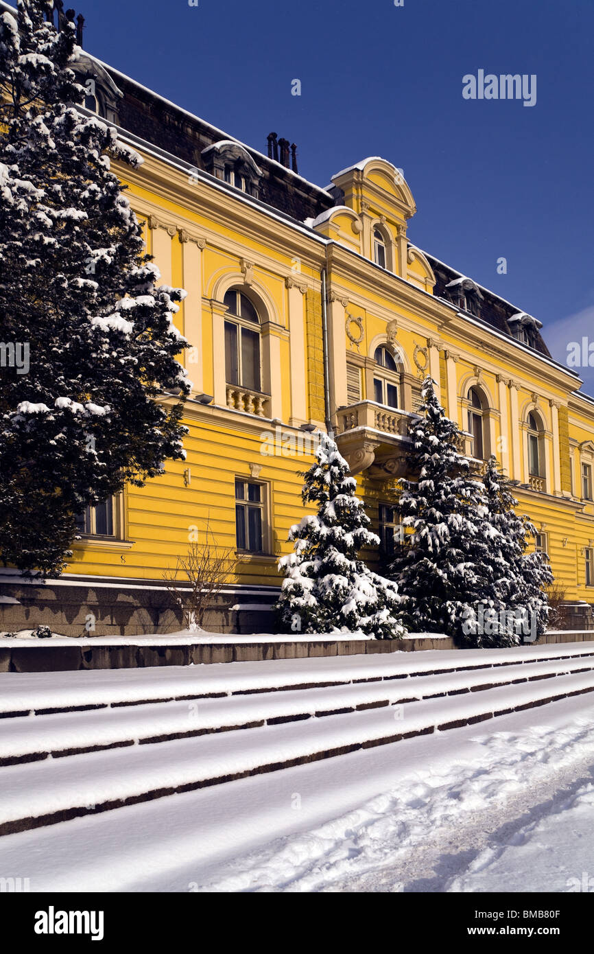 Kunstgalerie und Königspalast in Sofia, Bulgarien im Winter mit Schnee Stockfoto
