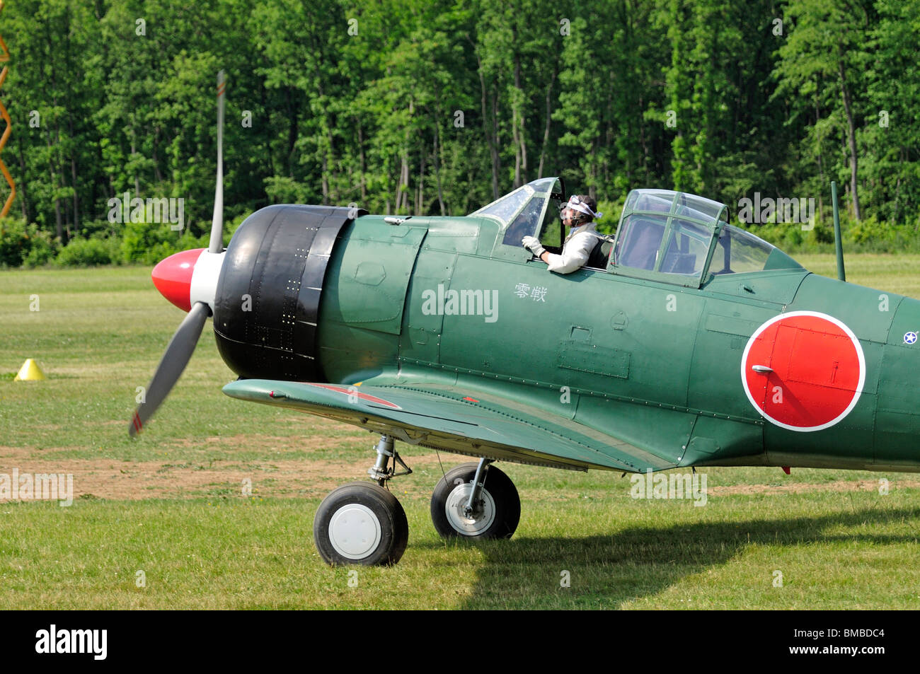 North American AT-6 Texan / Zero Stockfoto