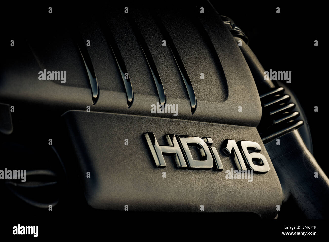 HDI 16 Ventile, Nahaufnahme Schuss von Auto-Turbodiesel-Motor. Geringe  Schärfentiefe Stockfotografie - Alamy