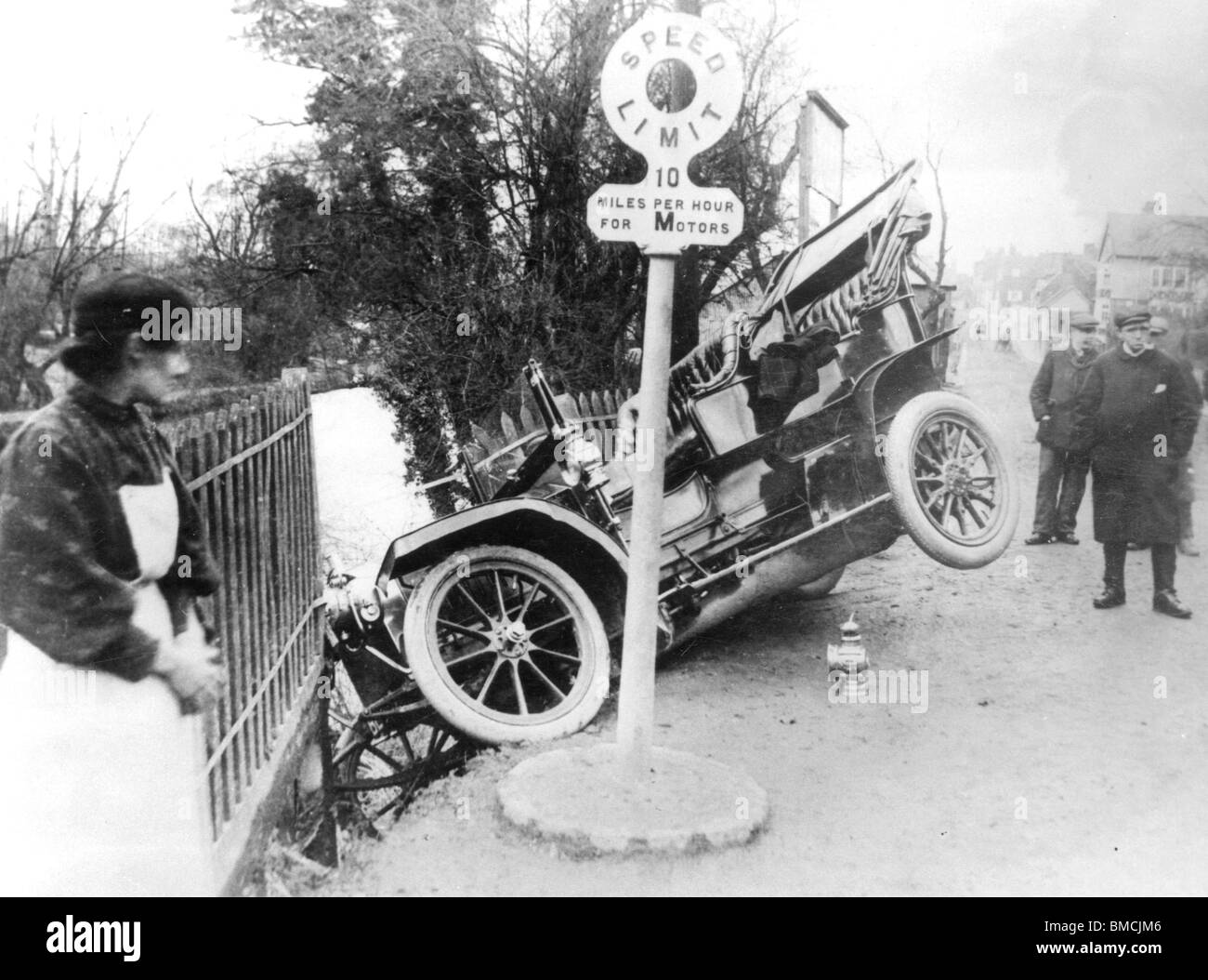 Unfall in Guildford in 1906 mit einem Napier Stockfoto