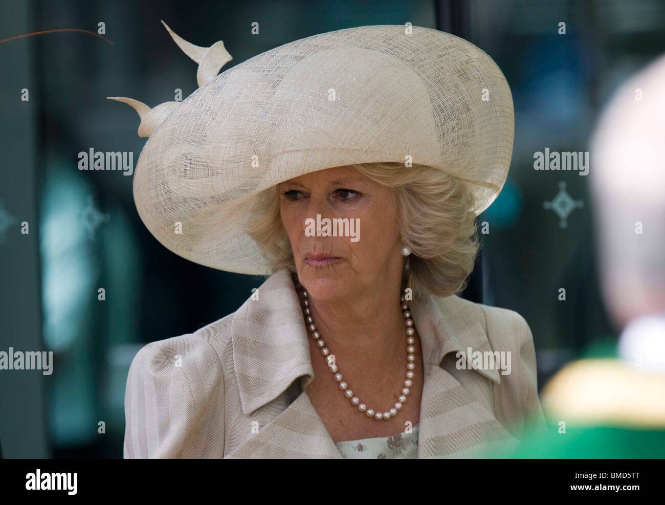 Großbritanniens Camilla, Herzogin von Cornwall, Ehefrau von Prinz Charles Prince Of Wales auf offizielle Verlobung im Jahr 2009 Stockfoto