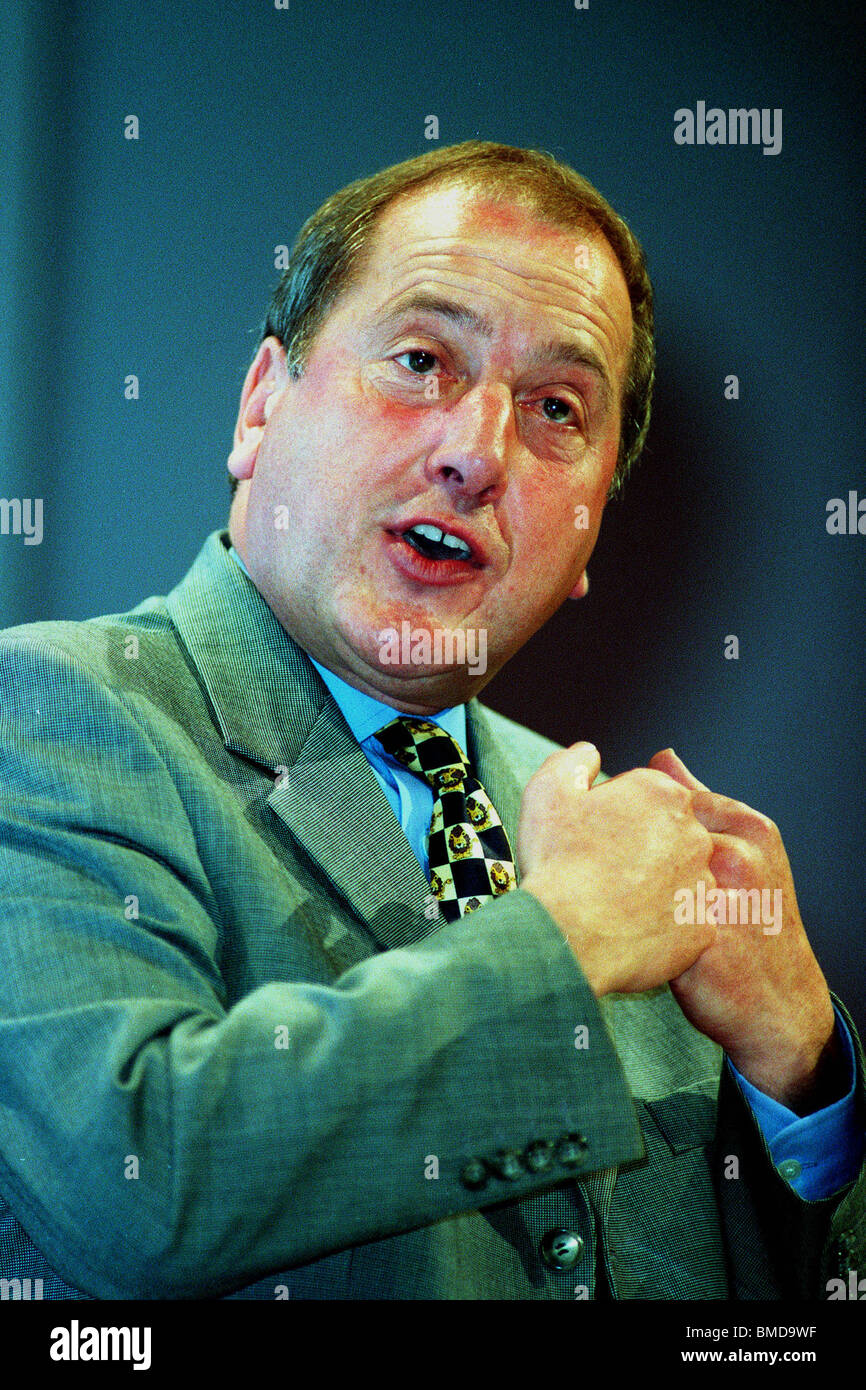 RON DAVIES MP Staatssekretär für WALES 12. Oktober 1998 Stockfoto