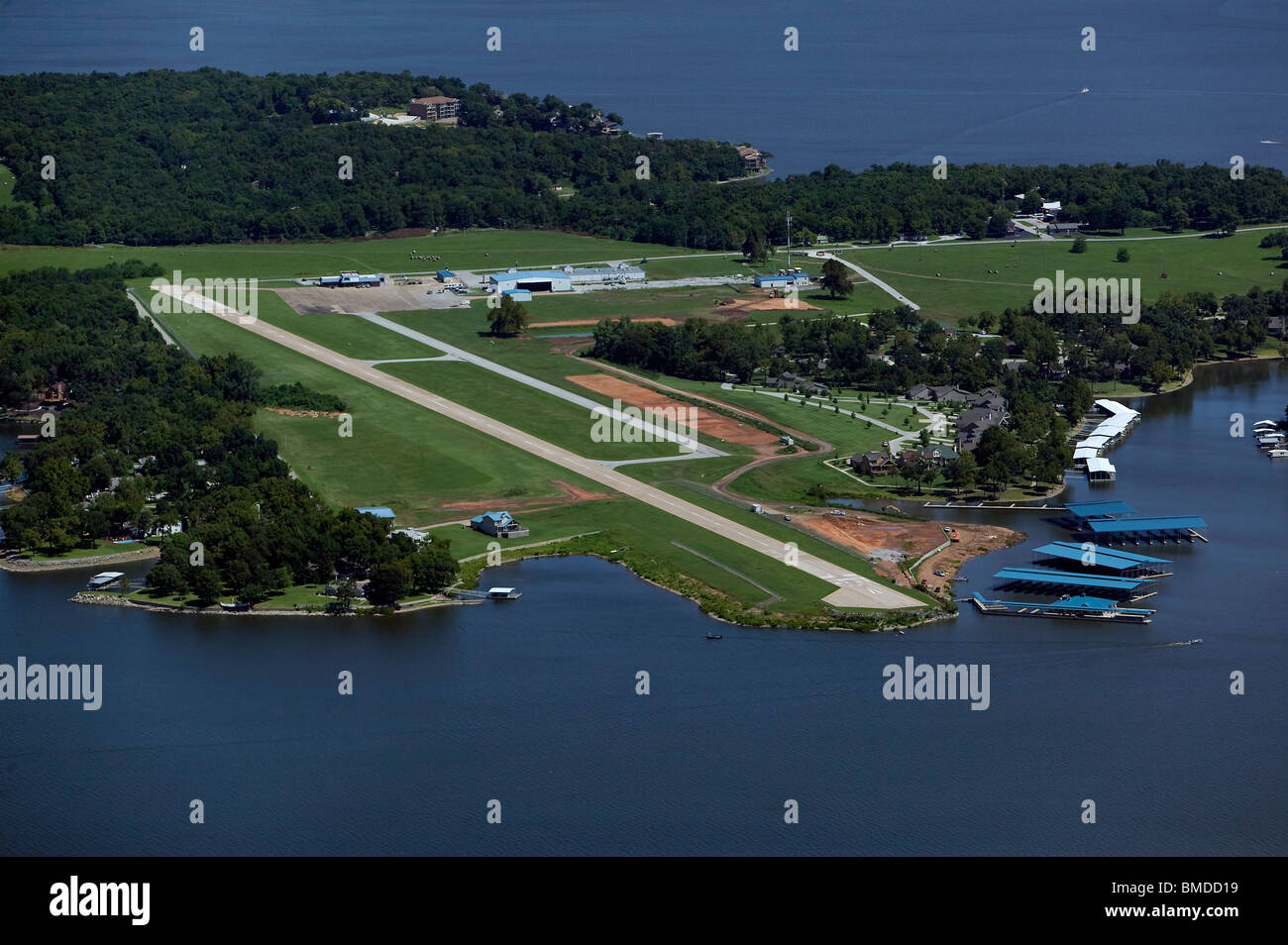 Grand lake regionalflughafen Fotos und Bildmaterial in hoher