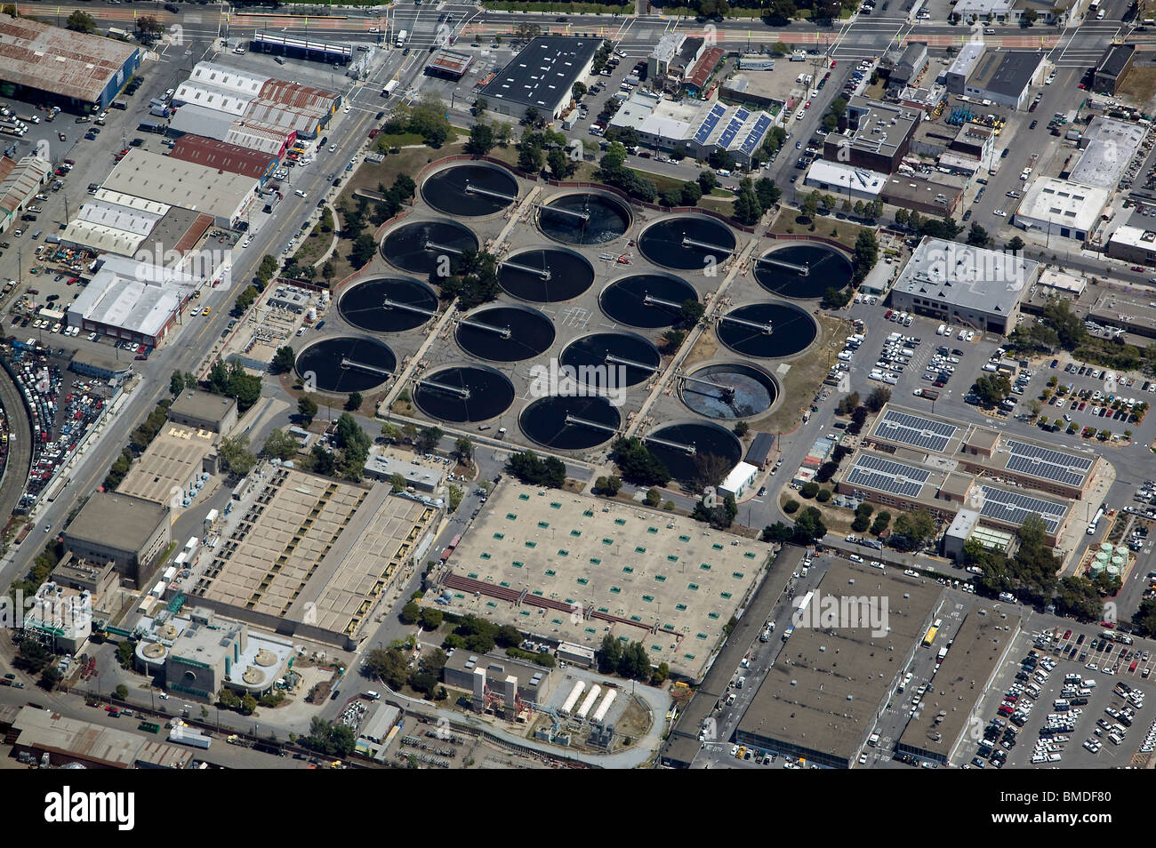 Luftaufnahme über dem Südosten Abfall Wasser Behandlung Anlage San Francisco Kalifornien Stockfoto
