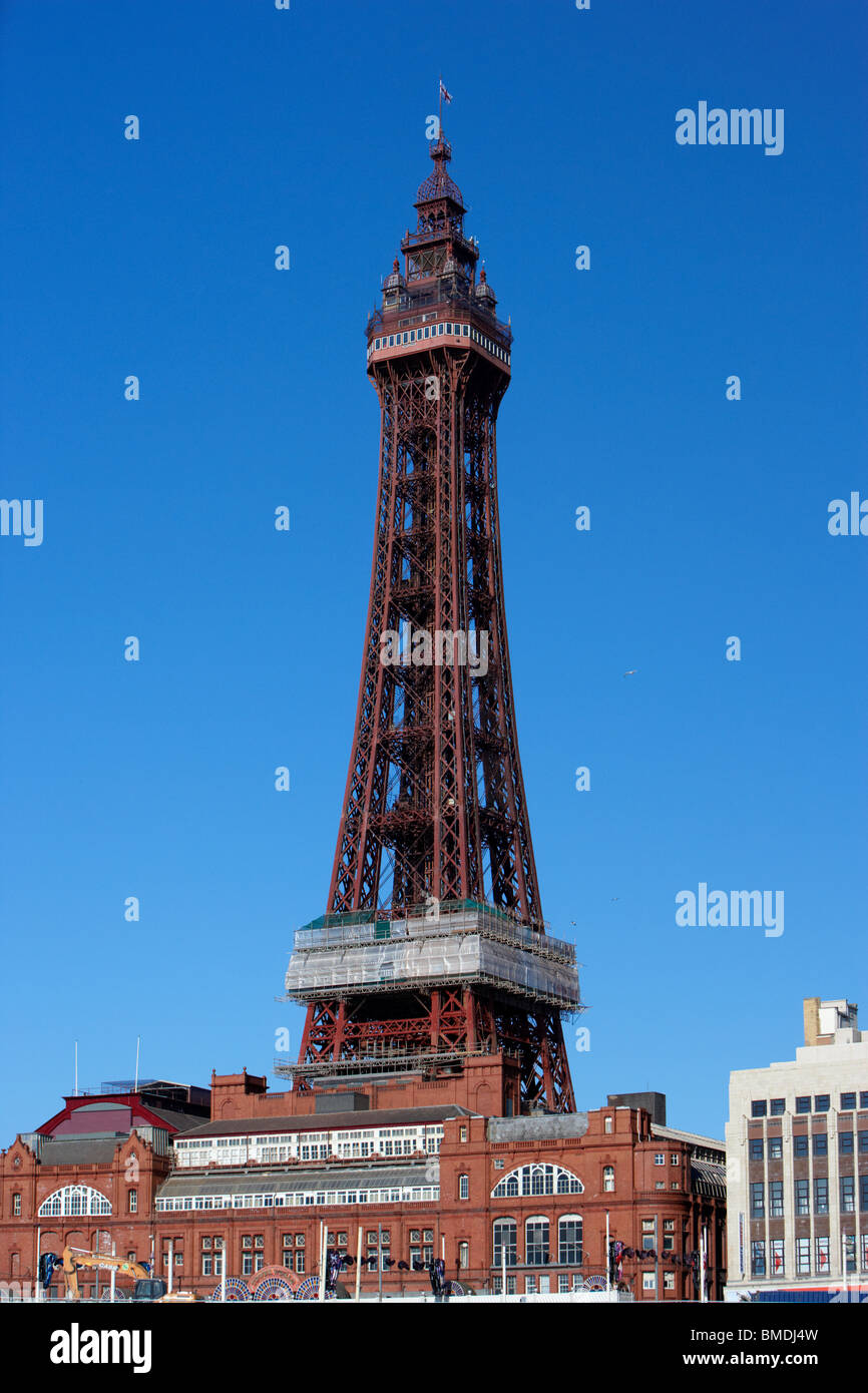 Hochhaus der Welt und Blackpool Tower Strandpromenade Lancashire England uk Stockfoto