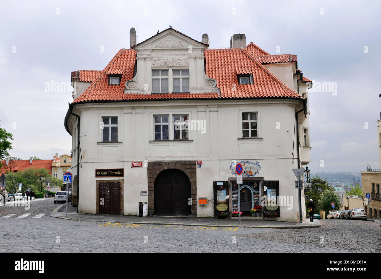 Souvenir Shop und Cafe, Prag, Tschechien, Ost Europa Stockfoto