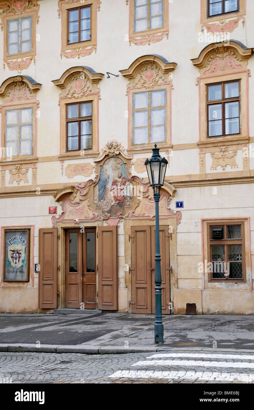 Altbauwohnung mit Fenster "Malerei" Praga-Prag-Tschechische Republik-Ost-Europa Stockfoto