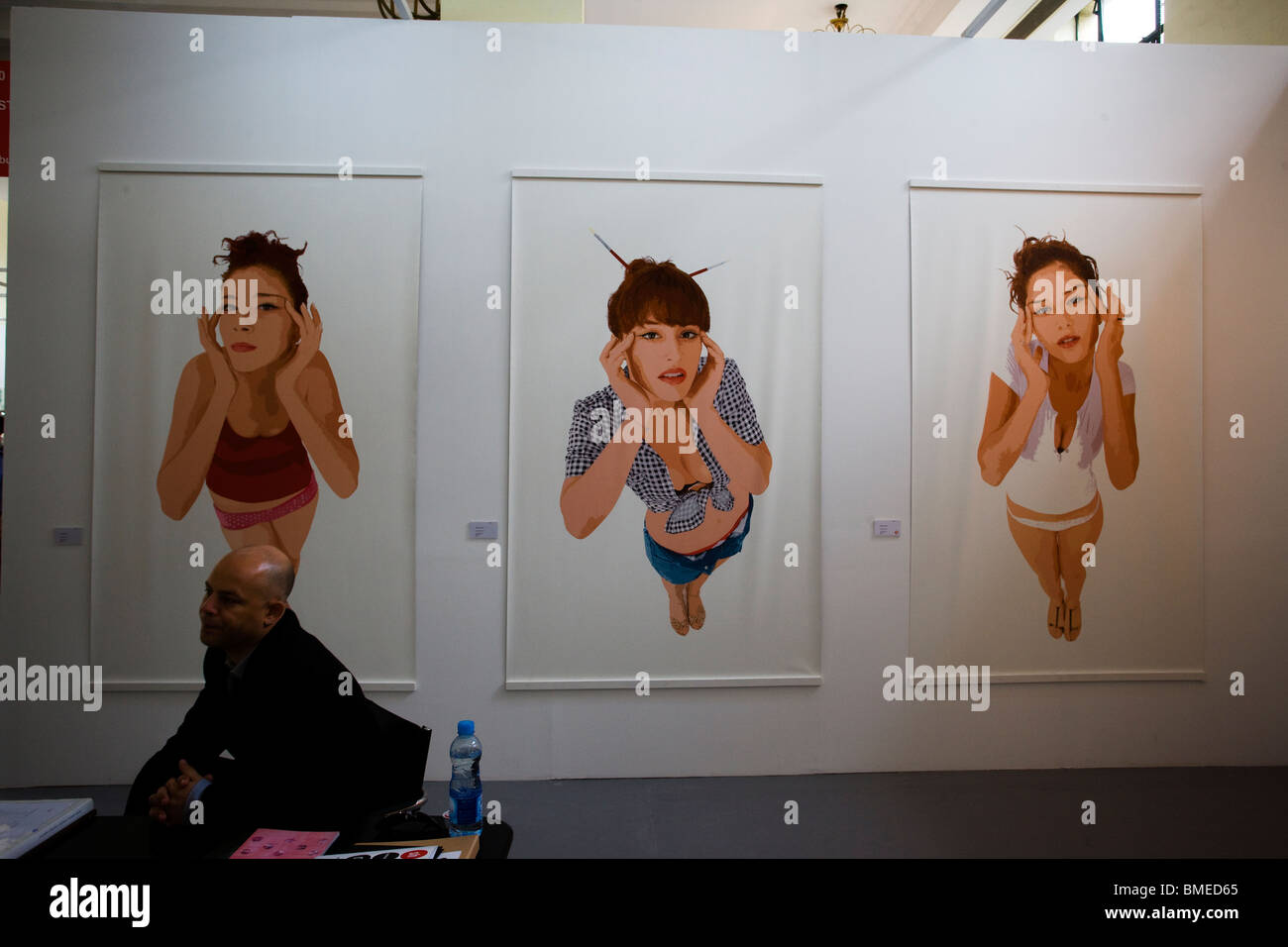 Modefotografie gezeigt, während der 13. Shanghai Art Fair, Shanghai Mart, Shanghai, China Stockfoto