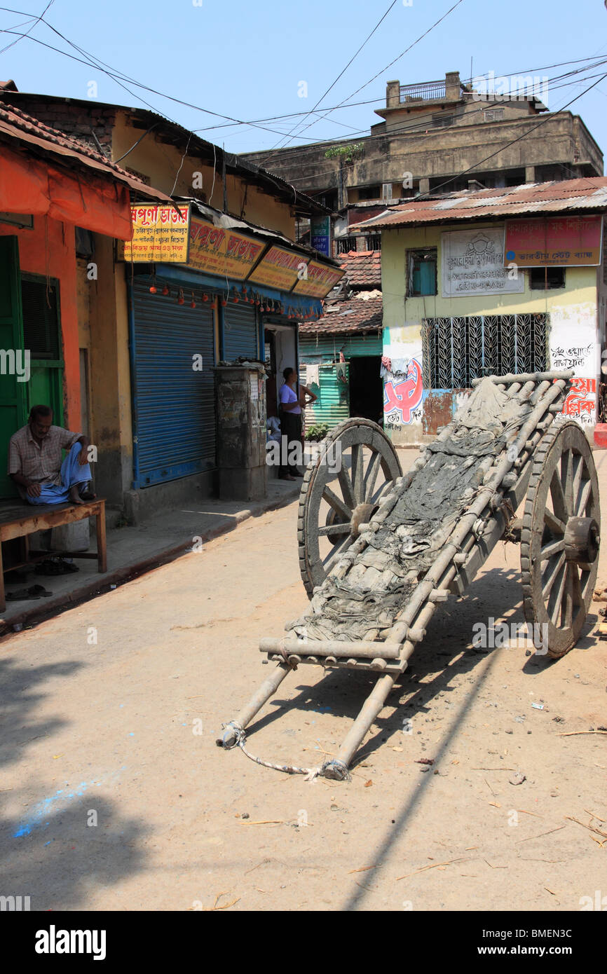 Handwagen auf der Straße in Kalkutta Stockfoto